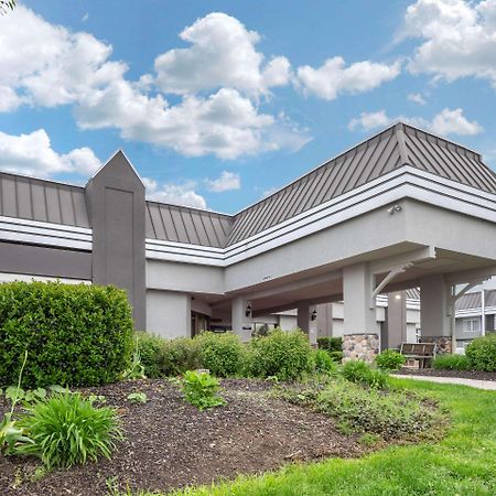 Clarion Hotel And Conference Center Harrisburg West New Cumberland Exterior photo